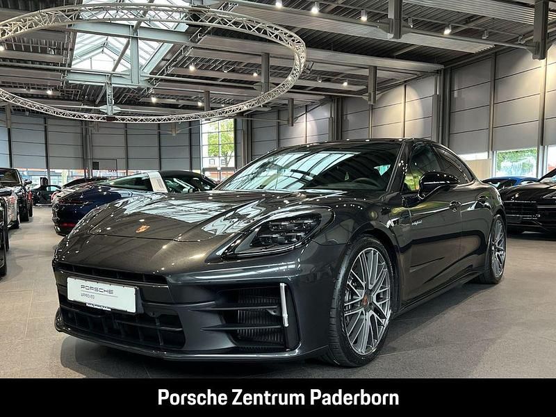 Vulkangraumetallic Gebraucht 2024 Porsche Panamera 4 Limousine | 127.890 € - Bild 1/4