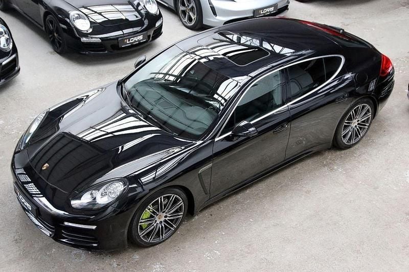 Schwarz Gebraucht 2015 Porsche Panamera Limousine | 34.990 € - Bild 1/4
