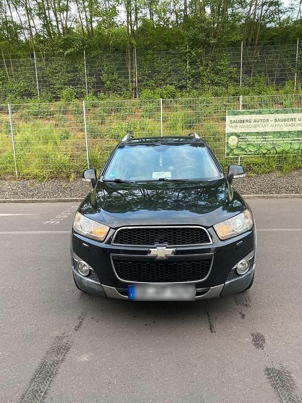 Schwarz Gebraucht 2012 Chevrolet Captiva SUV | 5.000 € (Superpreis) - Bild 1/4