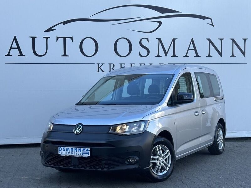 Reflexsilber metallic Gebraucht 2023 VW Caddy Van / Kleinbus | 26.950 € (Guter Preis) - Bild 1/4