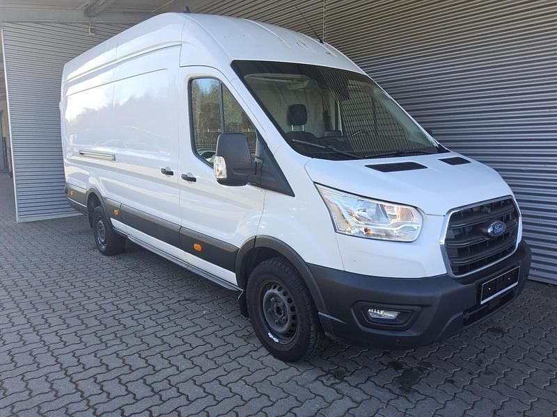 Gebraucht Ford Transit Trend 170 PS (125 kW) 2020 Frostweiß Van