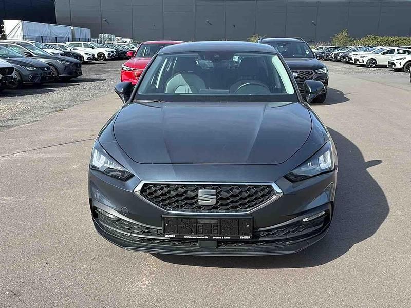 Gebraucht Seat Leon Style 110 PS (80 kW) 2022 Magnetic grau metallic Limousine