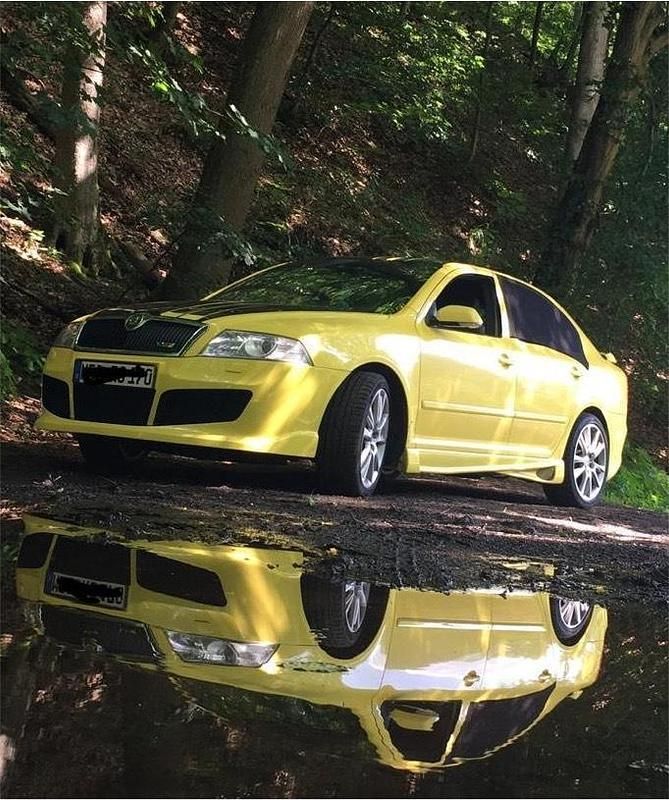 Gelb Gebraucht 2007 Skoda Octavia RS Limousine | 2.800 € (Guter Preis) - Bild 1/4