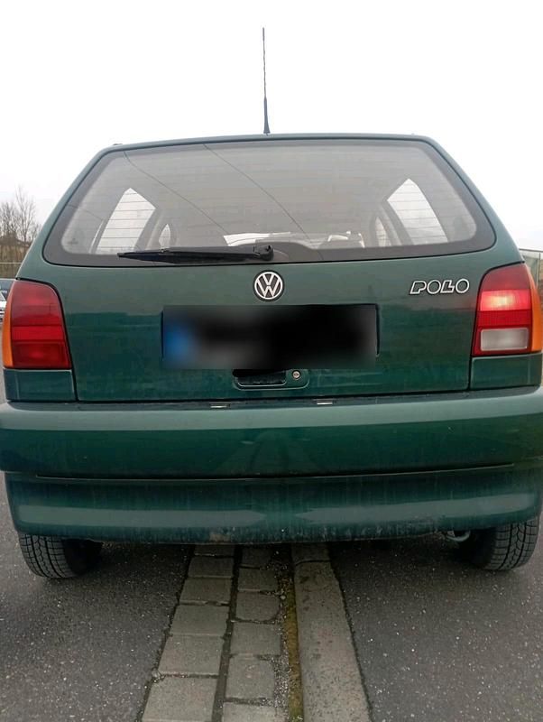 Second-hand VW Polo 60 CP (44 kW) 1994 Verde Hatchback