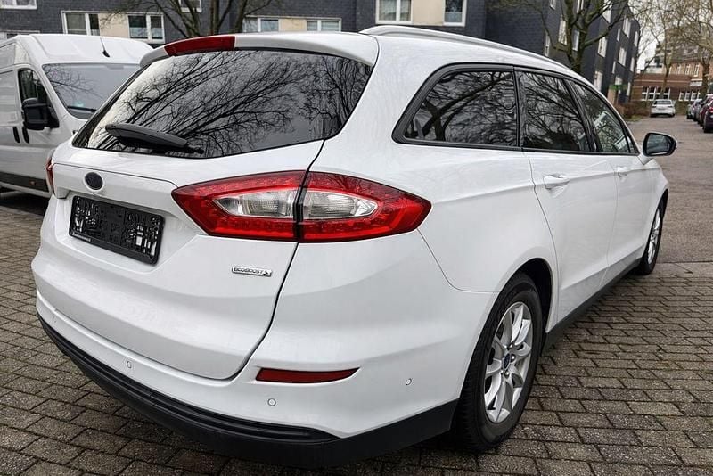 Gebraucht Ford Mondeo Business Edition 160 PS (117 kW) 2016 Weiß Limousine