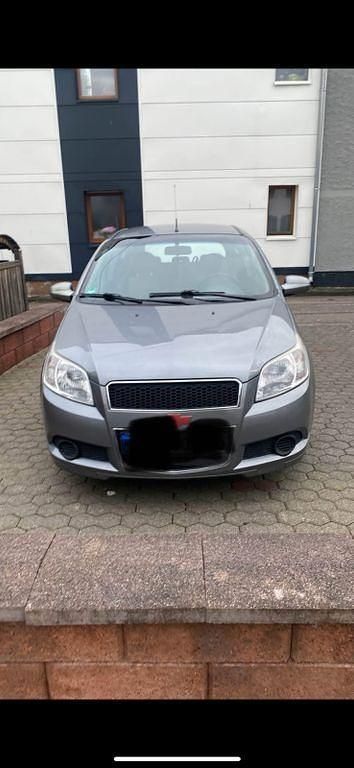 Silber Gebraucht 2009 Chevrolet Aveo Limousine | 1.350 € (Fairer Preis) - Bild 1/4