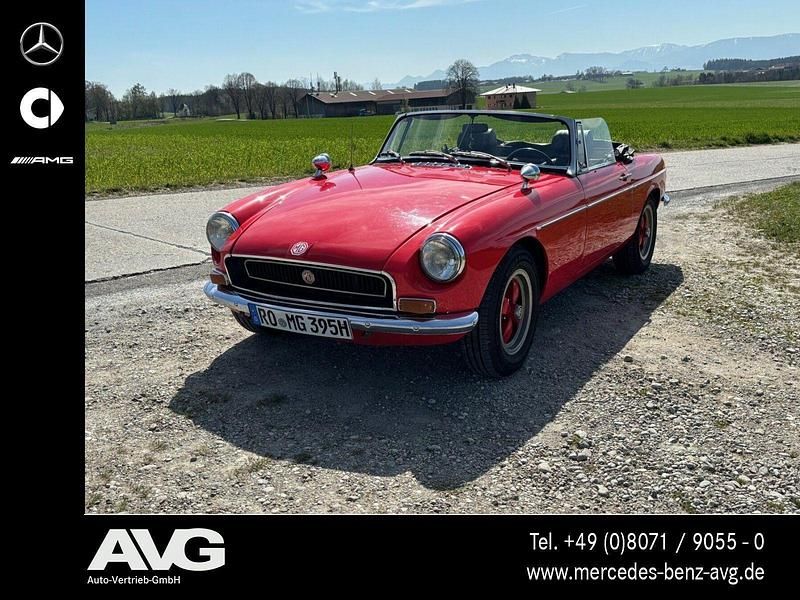 Rot Gebraucht 1972 MG B Cabrio | 15.900 € - Bild 1/4
