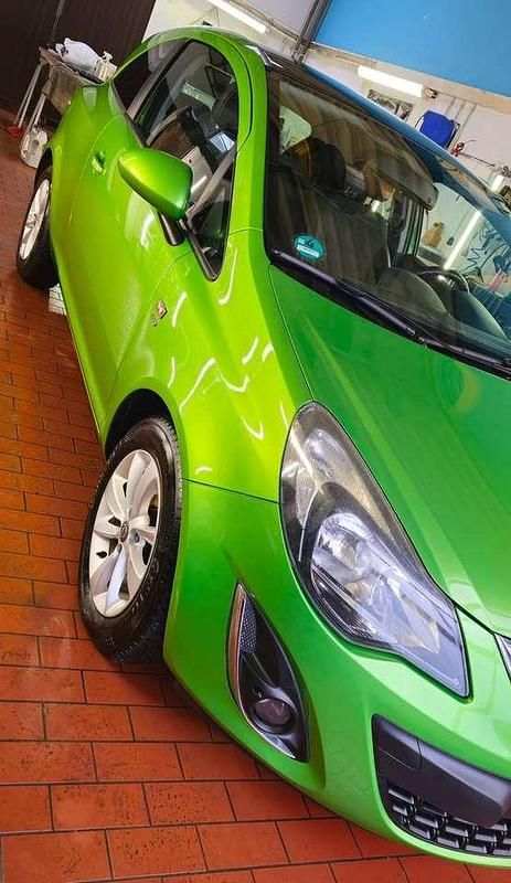 Gebraucht Opel Corsa Energy 87 PS (63 kW) 2013 Grün Kleinwagen