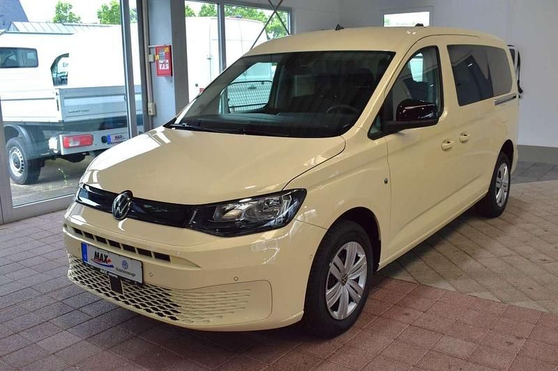 Neu VW Caddy 122 PS (89 kW) 2026 Hellelfenbein r1015 Van / Kleinbus