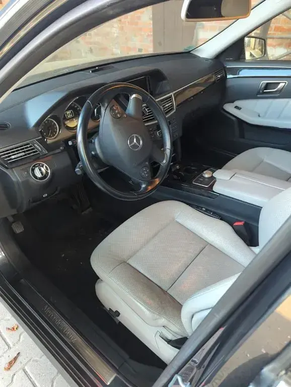 Gebraucht Mercedes 350 306 PS (225 kW) 2012 Grau Kombi