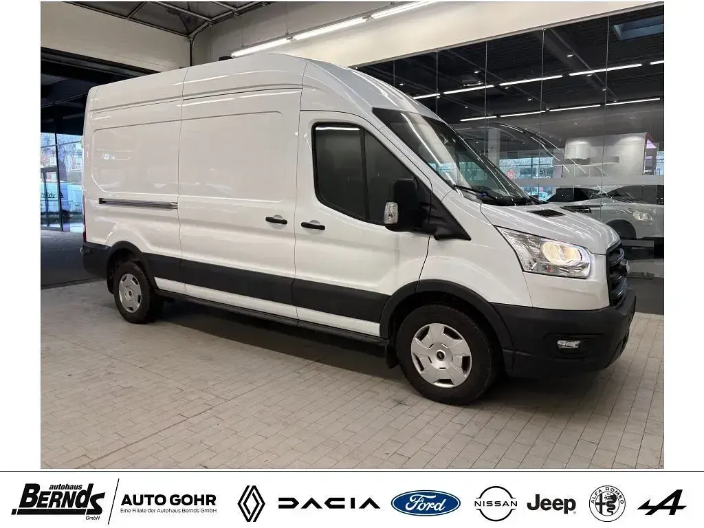 Gebraucht Ford Transit Trend 131 PS (96 kW) 2024 Weiß Pickup