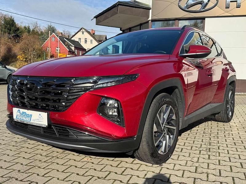 Gebraucht Hyundai Tucson Trend 150 PS (110 kW) 2021 Sunset red SUV