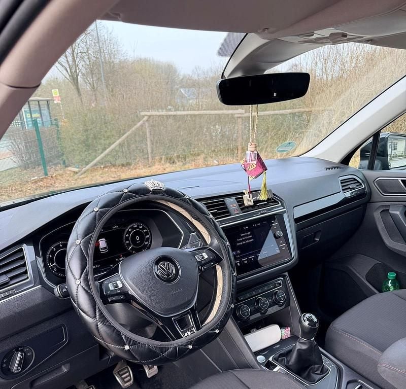 Gebraucht VW Tiguan R-line 2017 Schwarz SUV