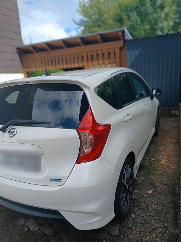 Gebraucht Nissan Note Tekna 90 PS (66 kW) 2015 Weiß Kleinwagen