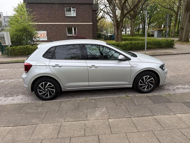 Gebraucht VW Polo Join 65 PS (47 kW) 2018 Silber Kleinwagen