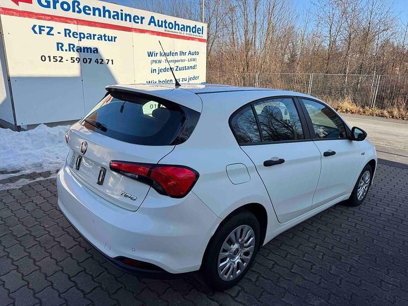 Second-hand Fiat Tipo 95 CP (69 kW) 2017 Alb Berlinǎ