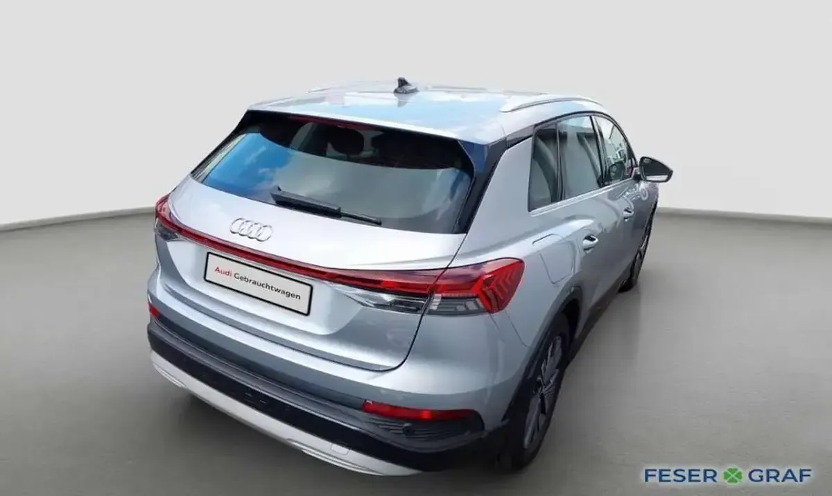 Gebraucht Audi Q4 e-tron Sport 210 kW (286 PS) 2025 Silber SUV