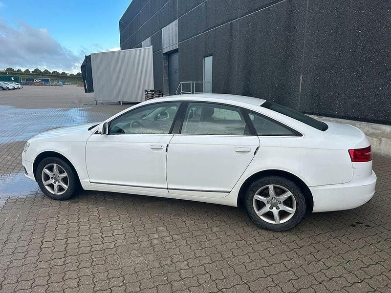 Gebraucht Audi A6 170 PS (125 kW) 2009 Weiß Limousine