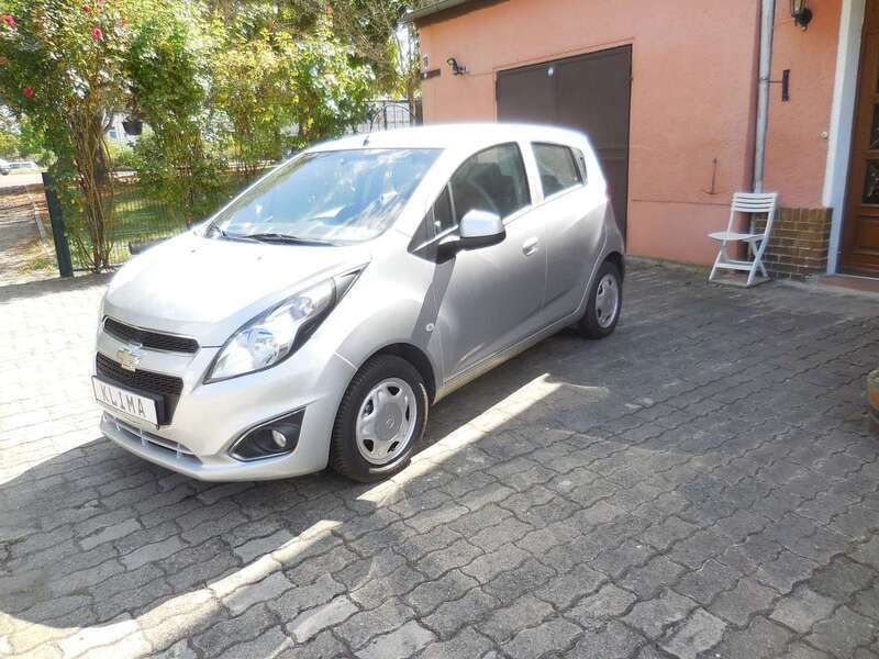 Grau Gebraucht 2013 Chevrolet Spark Kleinwagen | 4.190 € (Etwas zu teuer) - Bild 1/4