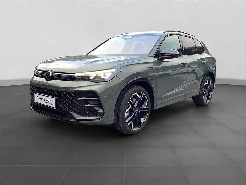 Gebraucht VW Tiguan Style 204 PS (150 kW) 2025 Cipressinogrün metallic SUV