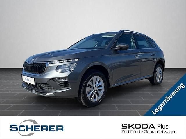 Graphitegrau metallic met. Gebraucht 2024 Skoda Kamiq Selection SUV | 19.380 € (Superpreis) - Bild 1/4