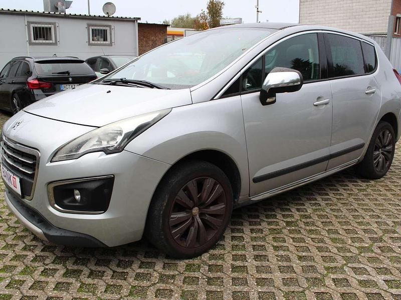 Gris aluminium Gebraucht 2014 Peugeot 3008 Allure Van / Kleinbus | 4.500 € (Guter Preis) - Bild 1/4