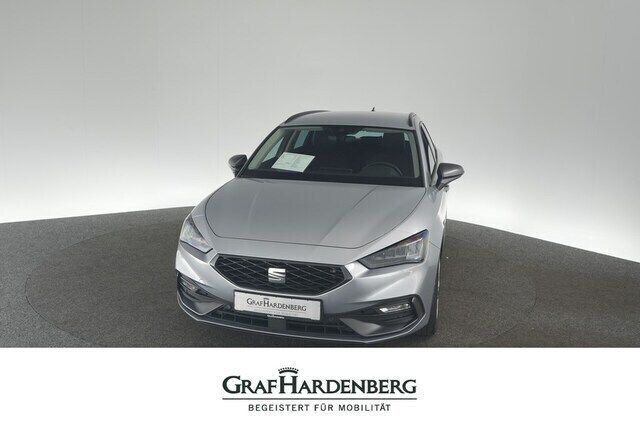 Silber Gebraucht 2022 Seat Leon FR Kombi | 18.910 € (Guter Preis) - Bild 1/4