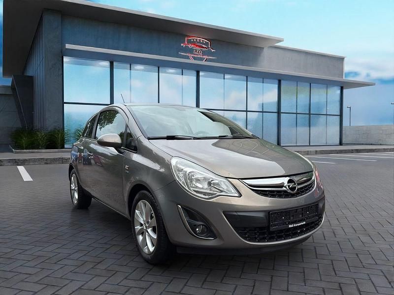 Grau Gebraucht 2013 Opel Corsa Active Kleinwagen | 5.999 € (Fairer Preis) - Bild 1/4