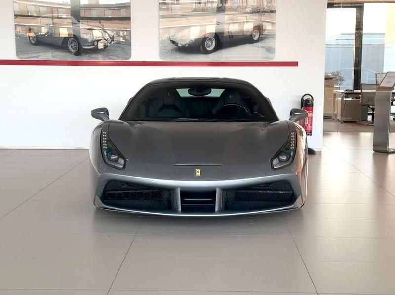 Gebraucht Ferrari 488 670 PS (492 kW) 2015 Grau Coupé