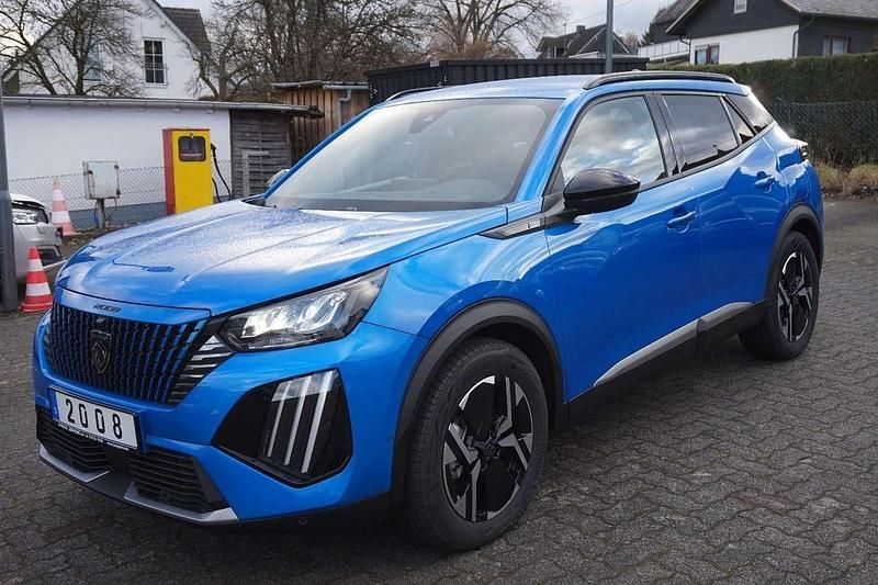 Gebraucht Peugeot e-2008 Allure 114 kW (156 PS) 2024 Blau SUV