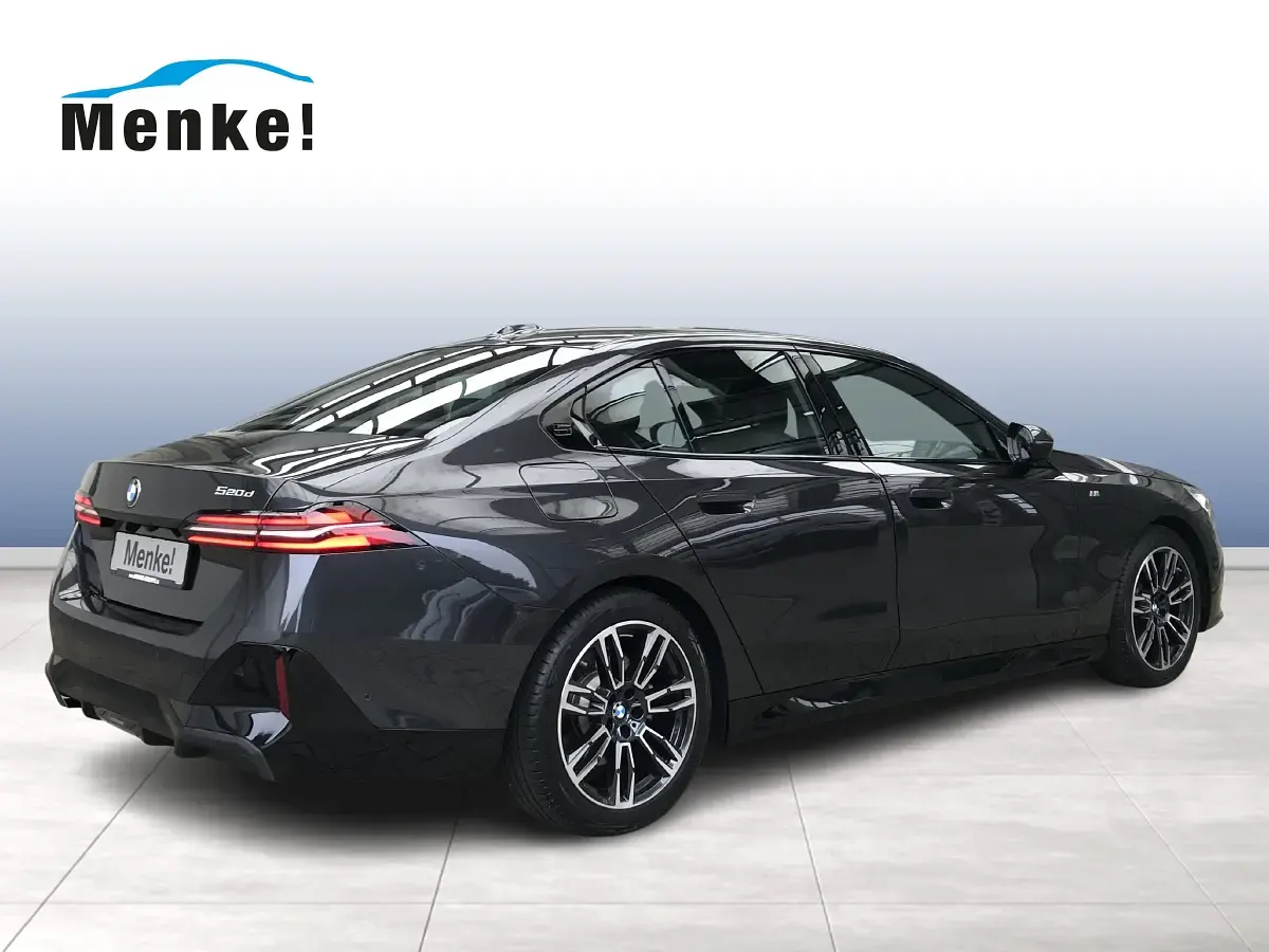 Gebraucht BMW 520 Comfort Edition 197 PS (144 kW) 2024 Grau Limousine