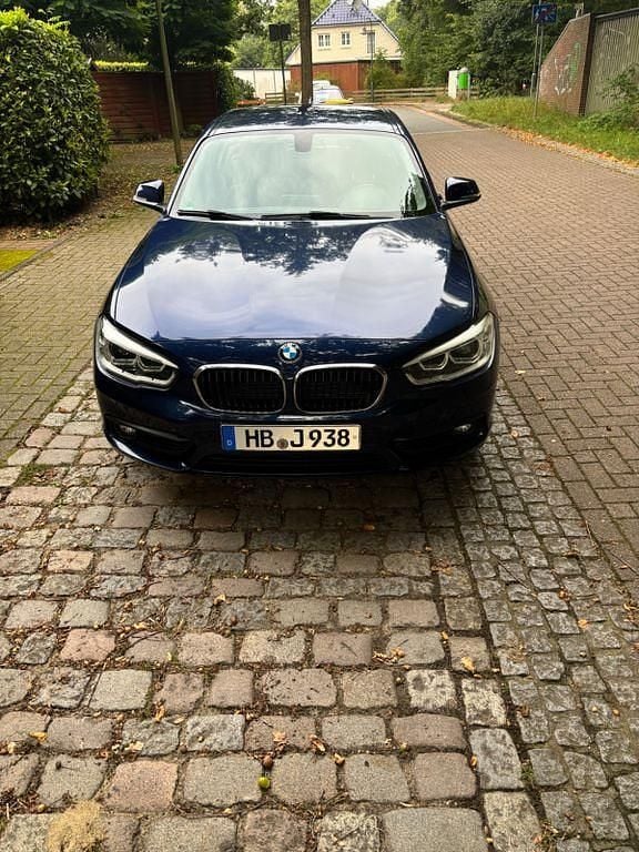 Gebraucht BMW 118 Advantage 136 PS (100 kW) 2017 Blau Kleinwagen