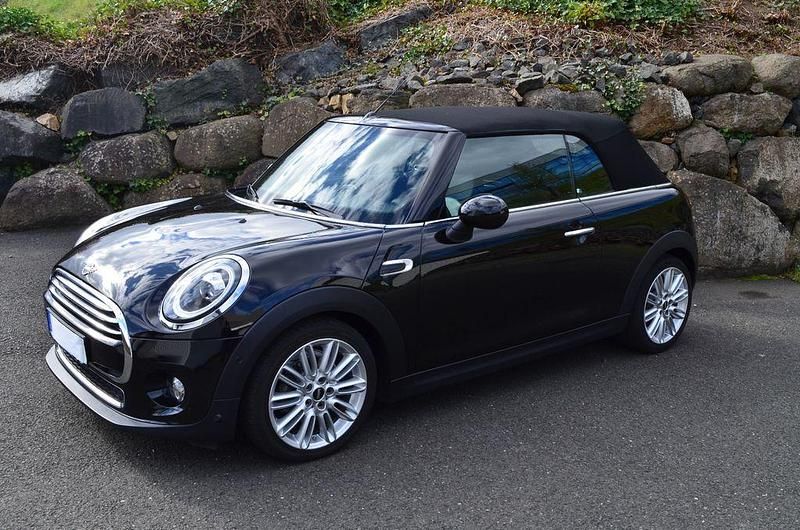 Schwarz Gebraucht 2018 Mini Cooper Cabriolet Chili Cabrio | 17.325 € (Fairer Preis) - Bild 1/4