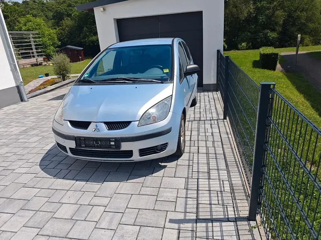 Gebraucht Mitsubishi Colt Motion 95 PS (69 kW) 2005 Blau Kleinwagen