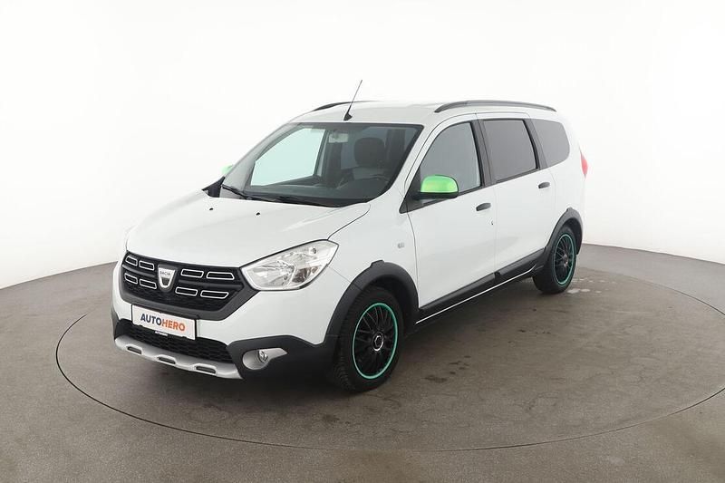 Weiß Gebraucht 2019 Dacia Lodgy Stepway Van / Kleinbus | 13.930 € (Etwas zu teuer) - Bild 1/3