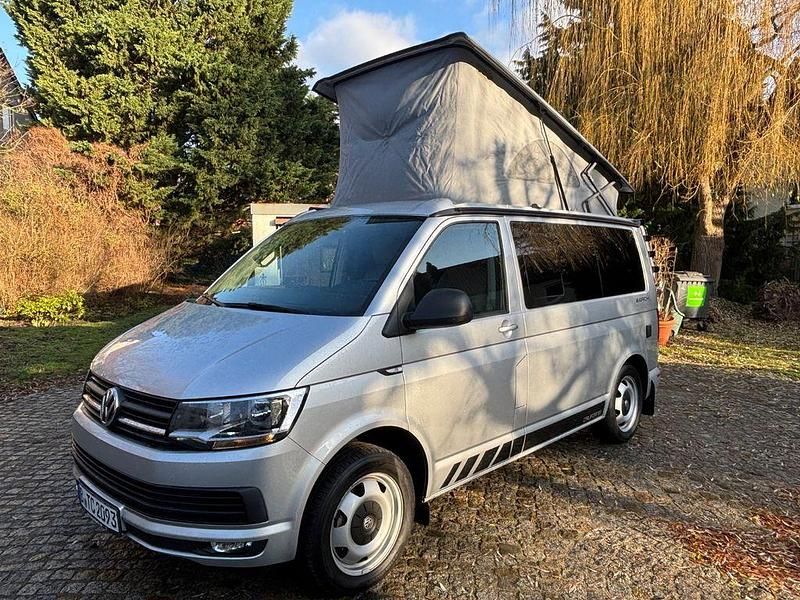 Silber Gebraucht 2016 VW California Beach Van | 28.791 € (Teuer) - Bild 1/4