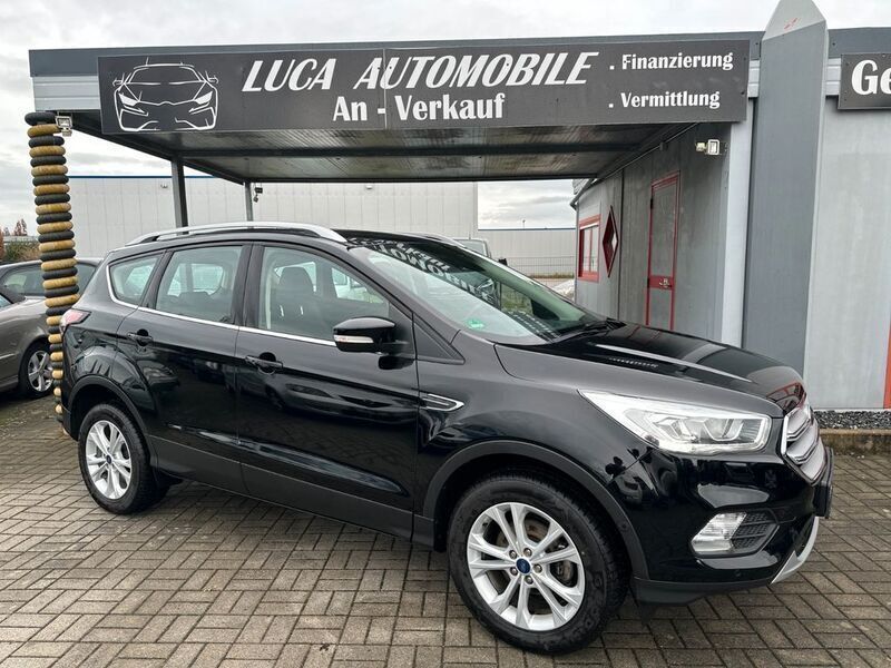Schwarz Gebraucht 2019 Ford Kuga Titanium SUV | 14.499 € (Fairer Preis) - Bild 1/4