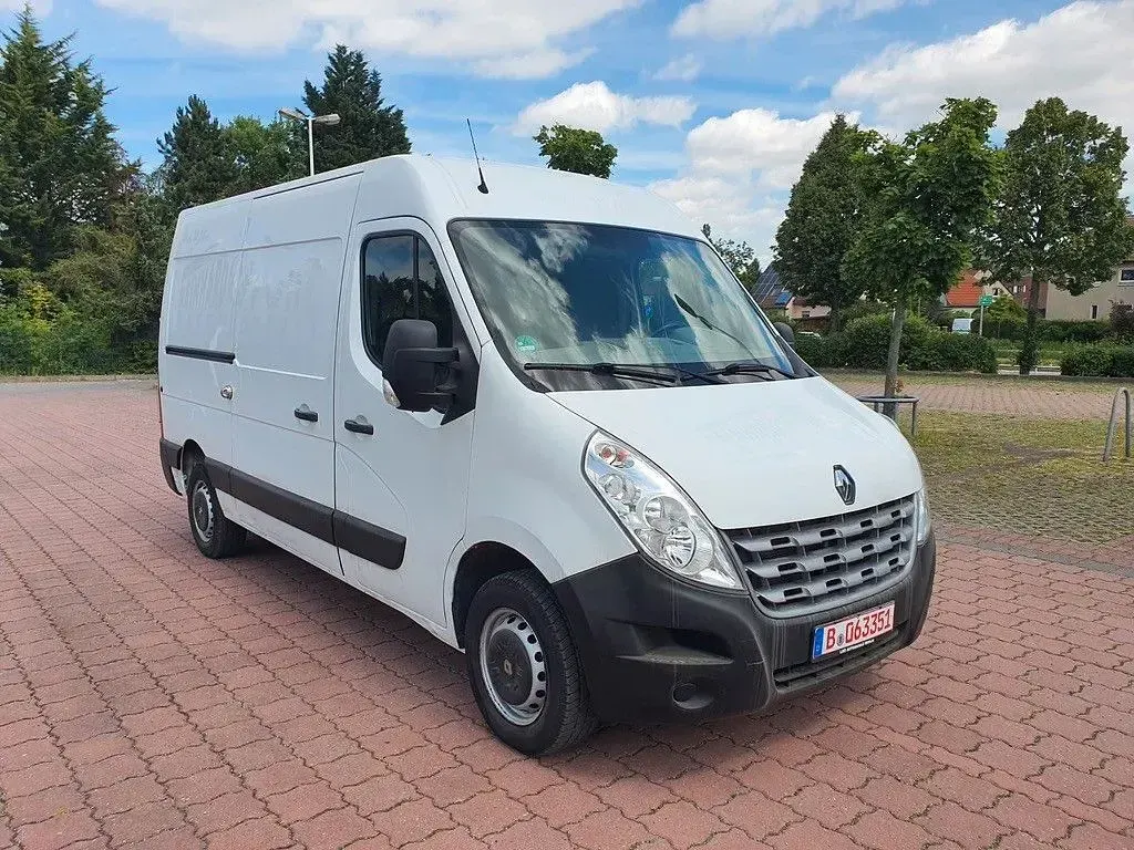 Gebraucht Renault Master 110 PS (80 kW) 2018 Weiß Van