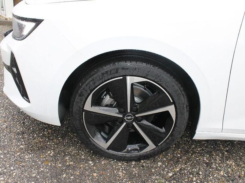 Gebraucht Opel Astra 131 PS (96 kW) 2025 5 türen Limousine