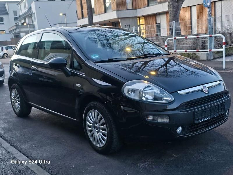 Gebraucht Fiat Punto Evo Dynamic 77 PS (56 kW) 2010 Schwarz Kleinwagen