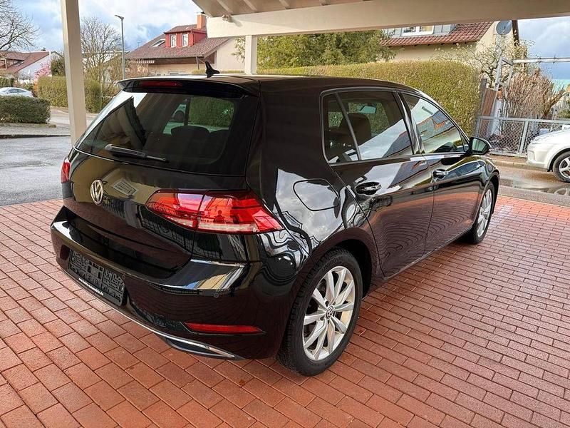 Gebraucht VW Golf VII Join 125 PS (91 kW) 2018 Schwarz Limousine
