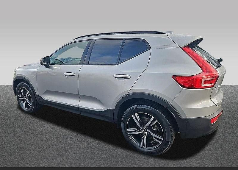 Gebraucht Volvo XC40 Plus 163 PS (119 kW) 2025 Silber SUV