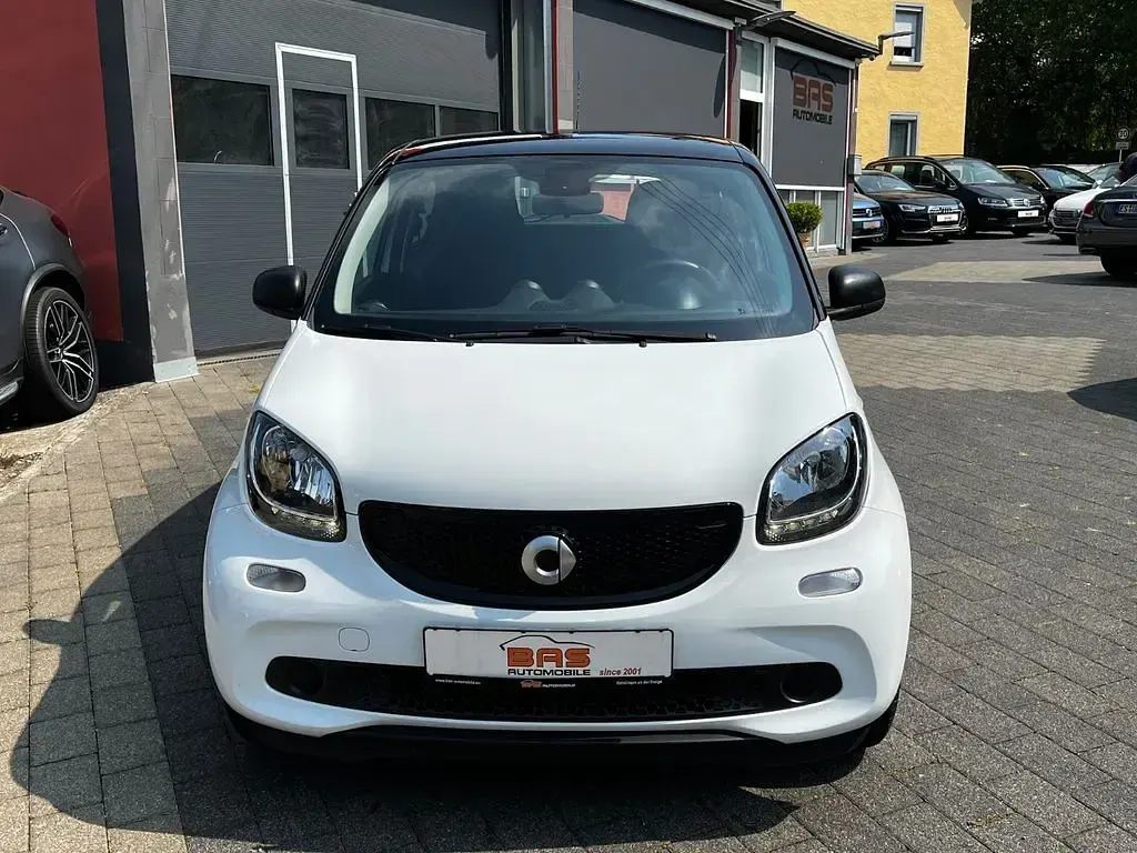 Gebraucht Smart ForFour Passion 90 PS (66 kW) 2016 Schwarz Kleinwagen