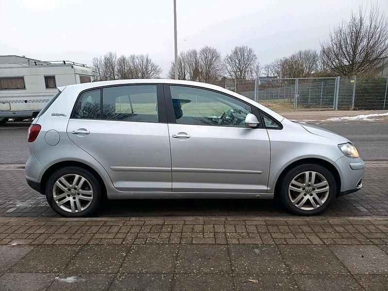 Gebraucht VW Golf IV 105 PS (77 kW) 2006 Silber Kleinwagen