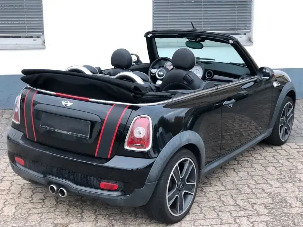 Gebraucht Mini Cooper S Cabriolet 174 PS (127 kW) 2010 Schwarz Cabrio