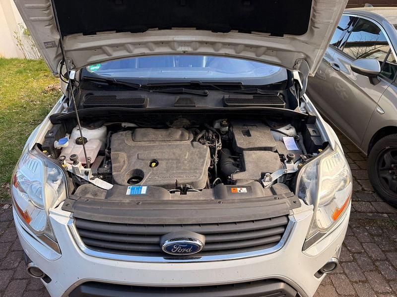 Gebraucht Ford Kuga Titanium 163 PS (119 kW) 2011 Weiß SUV