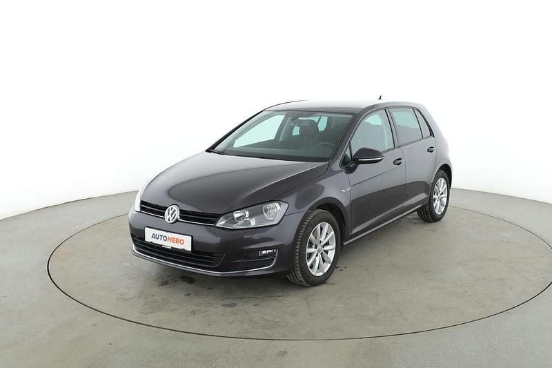 Używany VW Golf VII Comfortline 110 KM (80 kW) 2015 Sedan/Limuzyna