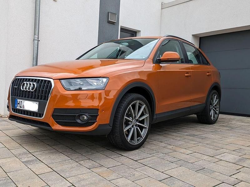 Orange Gebraucht 2012 Audi Q3 S-Line SUV | 10.750 € (Guter Preis) - Bild 1/4