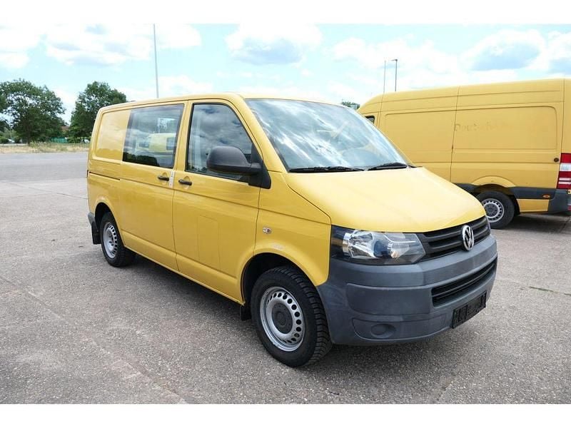 Gebraucht VW Transporter 84 PS (61 kW) 2010 Ginstergelb r1032 Van