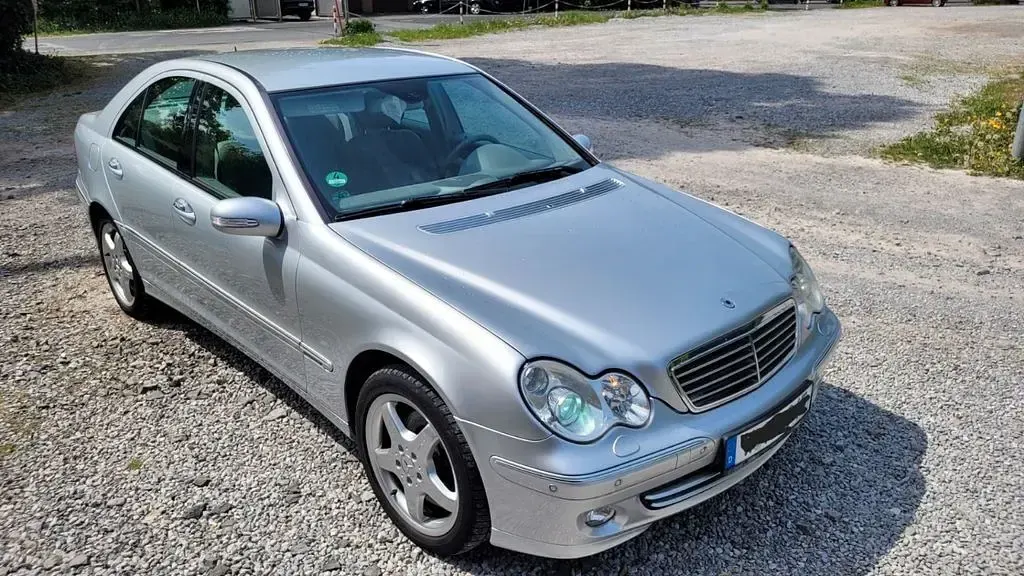 Gebraucht Mercedes C280 Elegance 231 PS (169 kW) 2007 Silber Limousine
